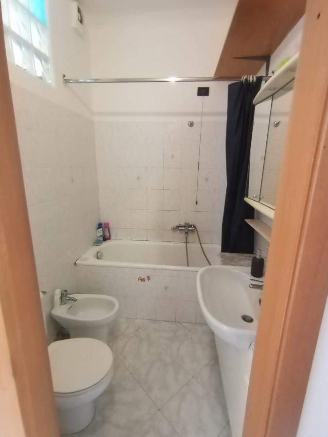 Апартаменты Casa Albarosa, 10 Min Walk Train Station, Free Parking. Специя Экстерьер фото