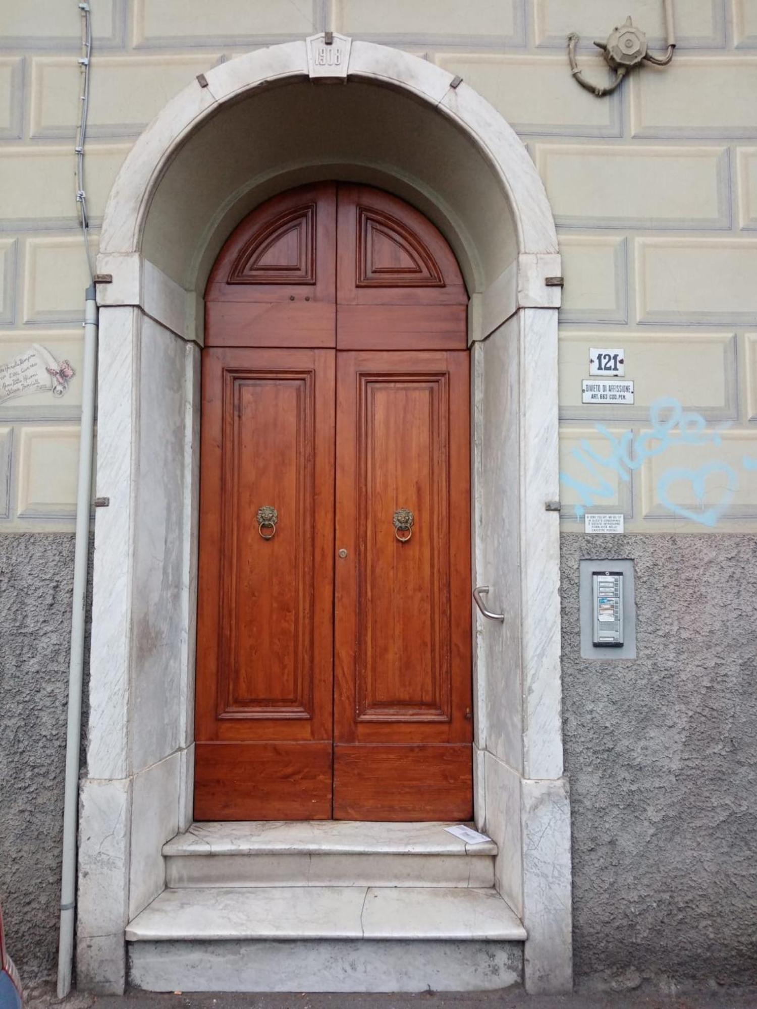 Апартаменты Casa Albarosa, 10 Min Walk Train Station, Free Parking. Специя Экстерьер фото